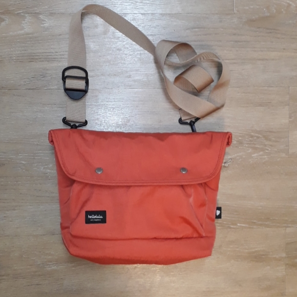 hellolulu laptop bag
